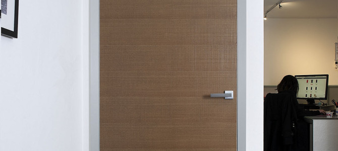 Porta Master con griglia di aerazione
